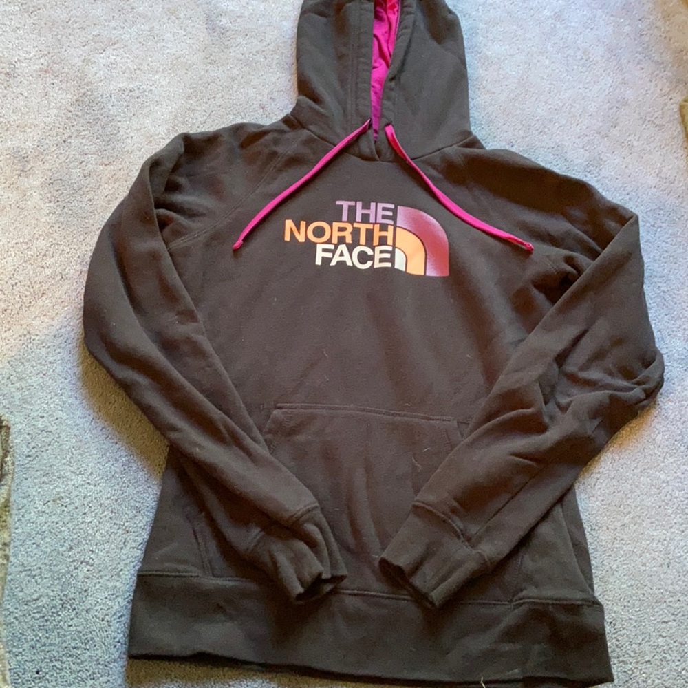 THE NORTH FACE• Hoodie